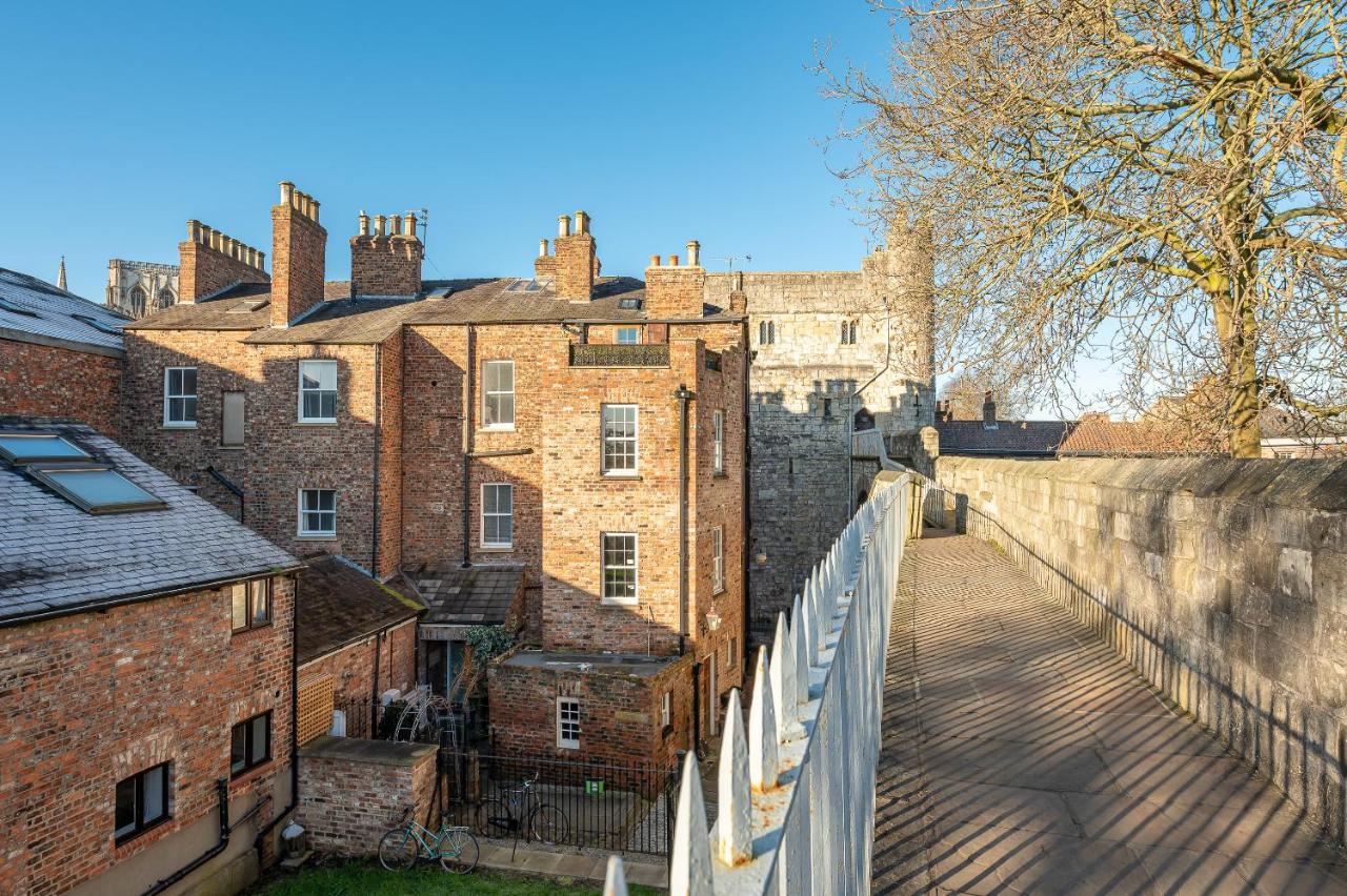 Monkbar View Apartment York Exterior photo